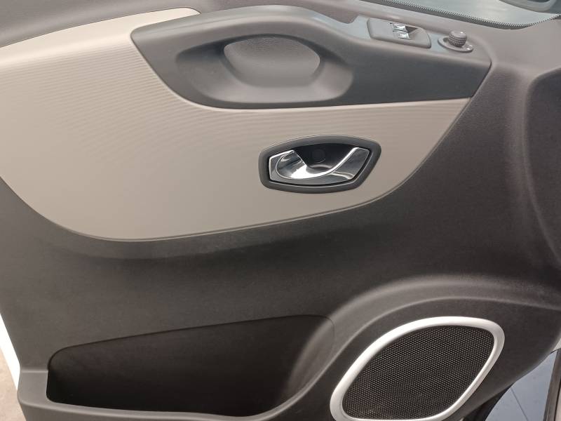 Nissan NV300 - FOURGON L1H1 2T8 1.6 DCI 120 OPTIMA