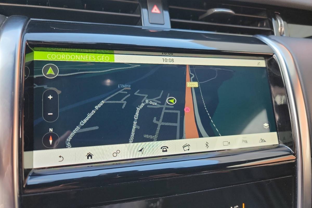 Land Rover Discovery Sport - D180 MHEV AWD BVA HSE