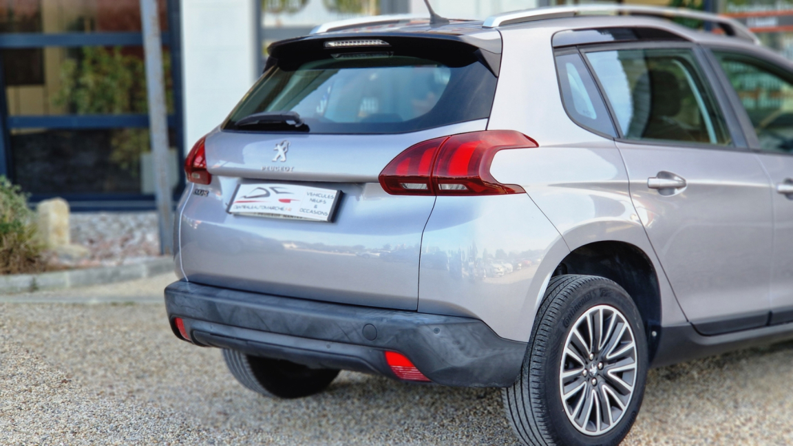 Peugeot 2008 - BlueHDi 100ch SetS BVM5 Active Business