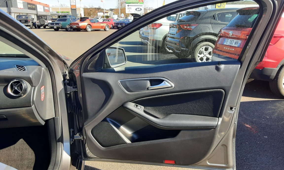 Mercedes Classe A - 180 CDI BlueEFFICIENCY Intuition 7-G DCT