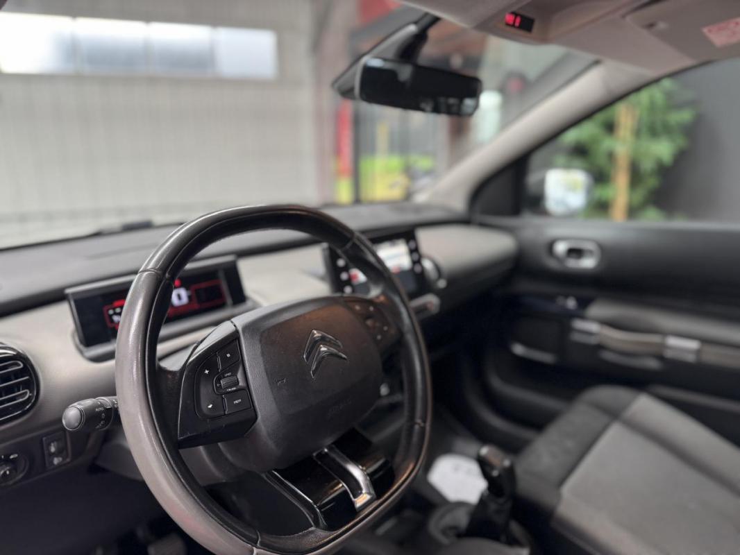 Citroën C4 Cactus - 1.6 BlueHDi 100 CH BUSINNES - GARANTIE 6 MOIS