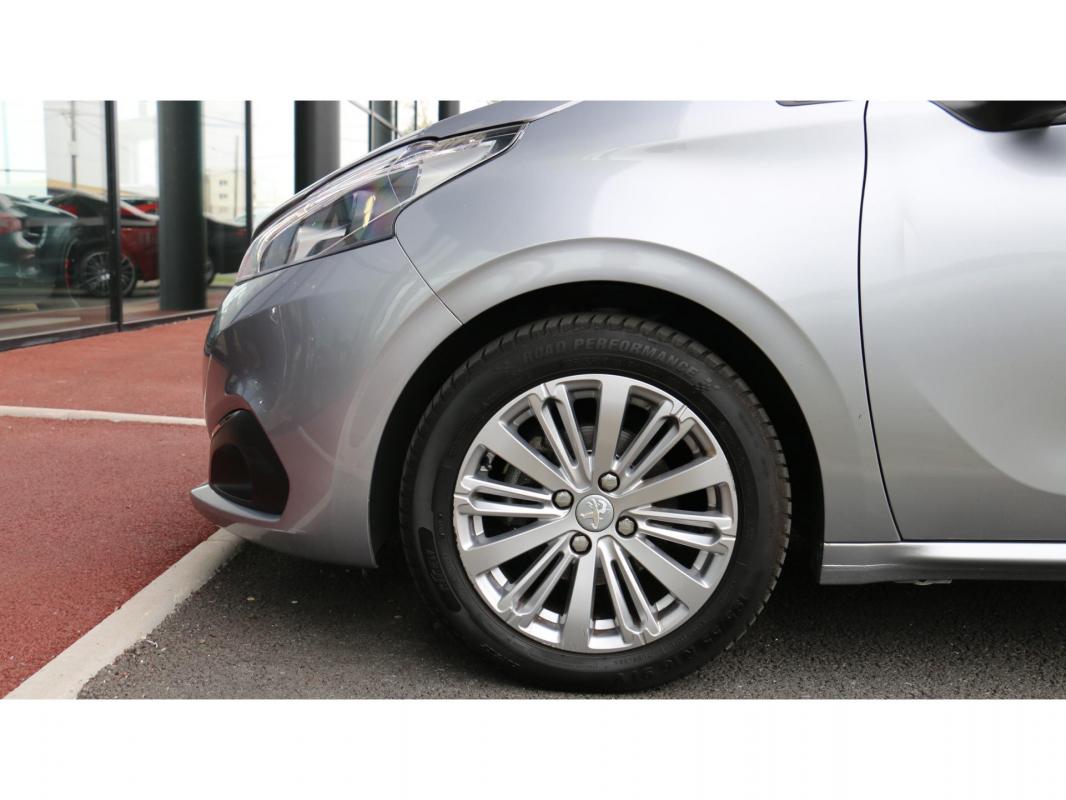 Peugeot 208 - 1.2i PureTech 12V S&S - 82 BERLINE Active PHASE 2